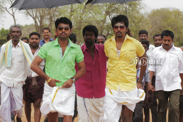 என்னது மாரடைப்பா? குடிபோதைக்கு அடிமையாகி வாழ்க்கையை தொலைக்கும் களவாணி நடிகர்!! | Kalavani Actor Who Is Addicted To Alcohol