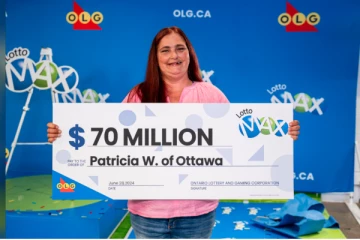 கனடாவில் பேரதிஸ்டம் அடித்த பெண்