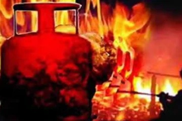 රෝහලක් අසල පිපිරීමක්..පුද්ගලයින් 09 දෙනෙකු මරුට..