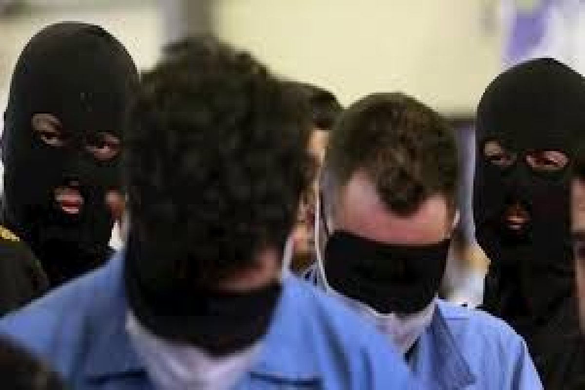 நூற்றுக்கும் மேற்பட்ட உளவாளிகளை கைது செய்தது ஈரான் புரட்சிகர படை | Irgc Arrested At Least 127 People