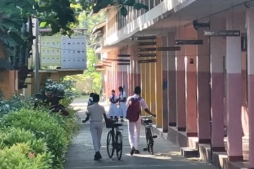 வவுனியாவில் ஆசிரியர்கள் பணி பகிஸ்கரிப்பு (Photos)