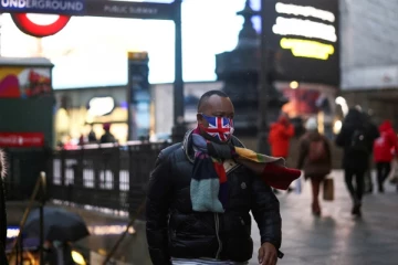 இங்கிலாந்தில் புதிய கொரோனா திரிபு கண்டுபிடிப்பு?