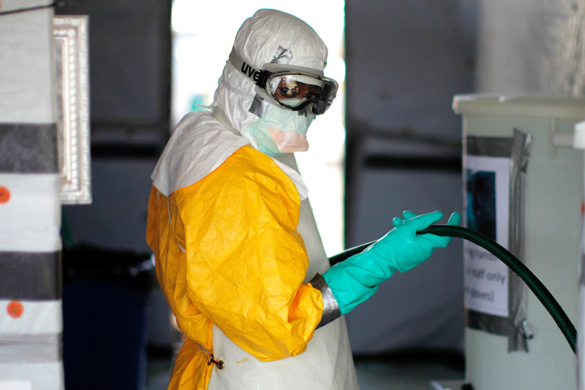 France-Confirms-First-Ebola-Case-in-Doctor France-Confirms-First-Ebola-Case-in-Doctor