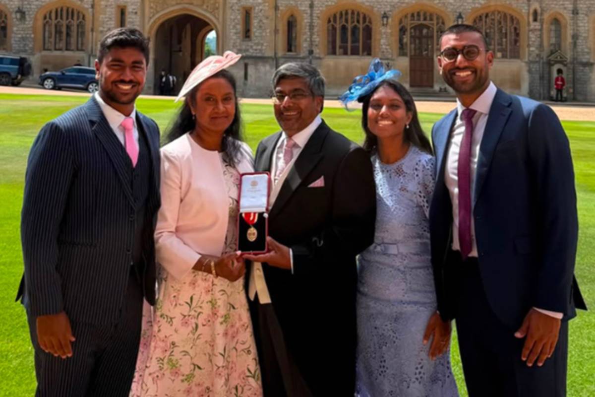 ஈழத்தமிழருக்கு பிரித்தானிய மன்னர் வழங்கிய கௌரவம் | Srilankan Tamil Nishan Get Knight Award From King