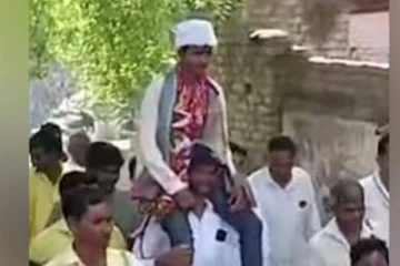 10 -ம் வகுப்பில் 10 முறை தோல்வி.., மீண்டும் முயற்சித்து 11 -வது முறை தேர்ச்சிபெற்ற மாணவன்