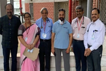 வீடு திரும்பிய நடிகர் கமல்.. பிக்பாஸ் நிகழ்ச்சிக்கு வருகிறாரா? அவரே வெளியிட்ட பதிவு!