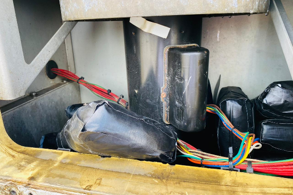 வெளிநாட்டு கப்பலில் இலங்கைக்கு வந்த ஆபத்தான் பொருள்! | Dangerous Goods Sri Lanka By Foreign Ship