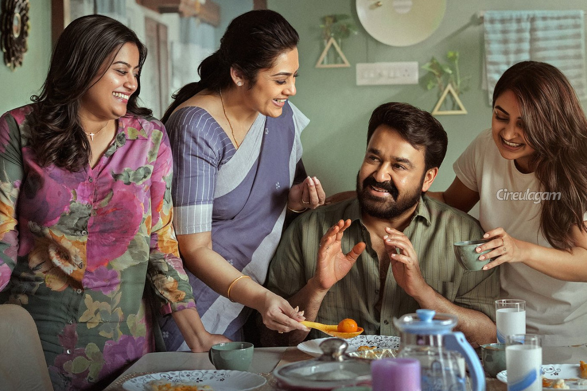 முன்பதிவிலேயே மிகப்பெரிய வசூலை குவித்த திரிஷ்யம் 3! எத்தனை கோடி பாருங்க | Drishyam 3 Huge Collection In Presales