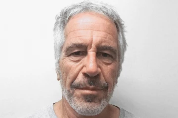 எப்ஸ்டீன் ஆவணங்களில் இந்திய இளம்பெண்ணொருவர் குறித்த தகவல்