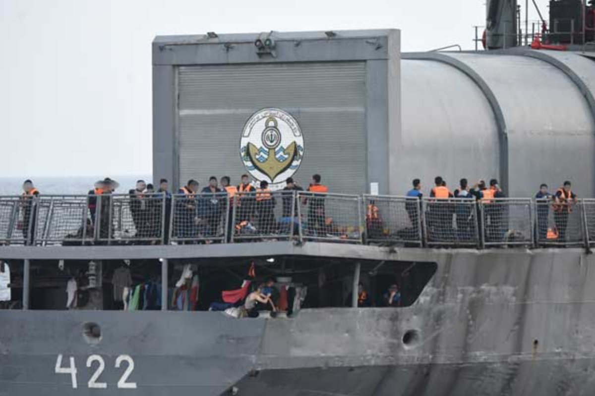 பற்றி எரியும் வளைகுடா.. இலங்கையின் தலையீடு அச்சுறுத்தலாக அமையுமா! - ஜனாதிபதி வெளியிட்ட தகவல் | Iran Warship Us Attack Sri Lanka Involvement Anura