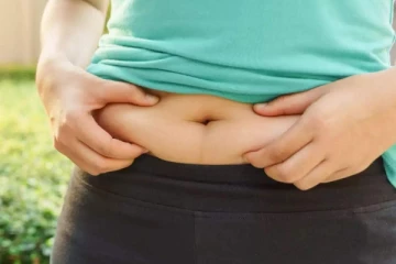 அழகைக் குறைக்கும் தொப்பை! இதை சாப்பிட்டால் போதும் கிடுகிடுவென குறைஞ்சிடுமாம்