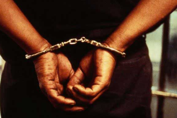 அரிசி மூடைகளில் 25 கிலோ ஹெரோயின்..! இருவர் கைது | 25 Kg Of Heroin In Bags Of Rice Two Arrested அரிசி மூடைகளில் 25 கிலோ ஹெரோயின்..! இருவர் கைது | 25 Kg Of Heroin In Bags Of Rice Two Arrested