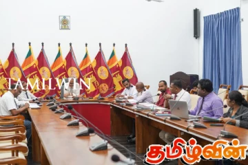 கிழக்கு மாகாண ஆளுநர் தலையமையில் கலந்துரையாடல்