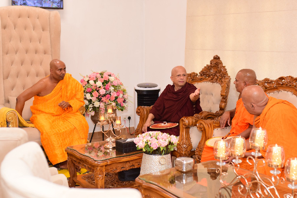 රනිල් - මහින්ද ජයග්රහණයක් අවශ්ය නම් දැන්වත් එකතු වෙන්න.. ආණ්ඩුවට කෙළවුනු තැන ගැන සමන්තභද්ර හිමි මතක් කරපු හැටි | Samanthabhadra Thero I Ll Build Country 3 Years රනිල් - මහින්ද ජයග්රහණයක් අවශ්ය නම් දැන්වත් එකතු වෙන්න.. ආණ්ඩුවට කෙළවුනු තැන ගැන සමන්තභද්ර හිමි මතක් කරපු හැටි | Samanthabhadra Thero I Ll Build Country 3 Years