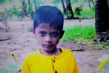 உழவு இயந்திர கலப்பையால் 5 வயது குழந்தைக்கு நேர்ந்த கதி