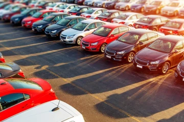 මෙරට වාහන මිල වේගයෙන් පහළ බසී.අලුත් වූ මිල ගණන් මෙන්න.