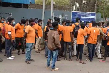 அவ்வளவு நேர வேலையா..? வேலைநிறுத்தத்தில் ஸ்விக்கி ஊழியர்கள்!