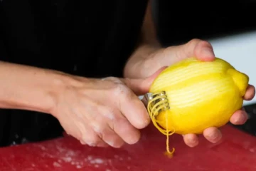 இது மட்டும் தெரிந்தால் இனி கண்டிப்பாக தூக்கிப்போட மாட்டீங்க!