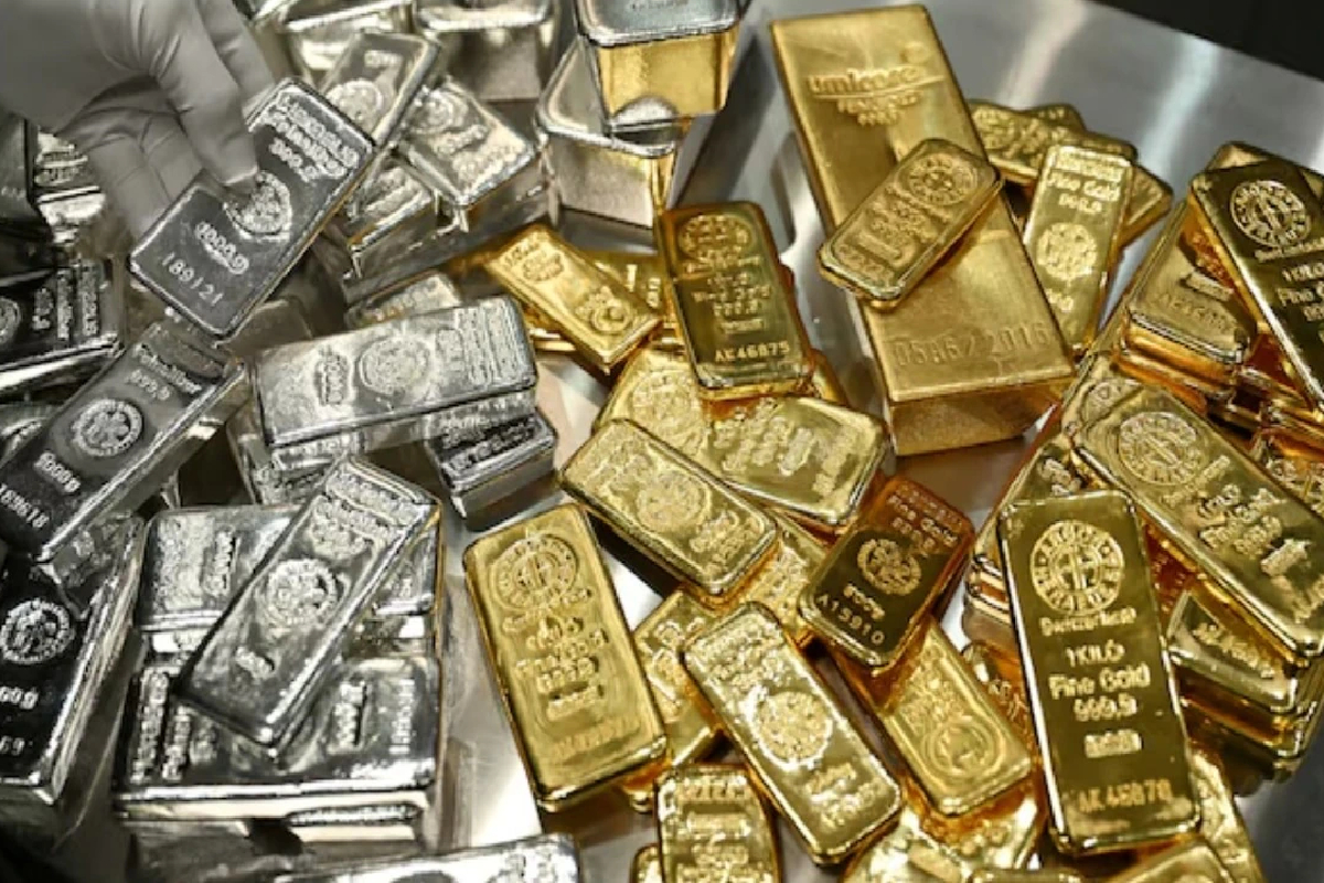 சர்வதேச சந்தையில் சரிந்த தங்கம் மற்றும் வெள்ளி விலை! | Gold And Silver Prices Fell International Market
