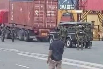 STF ආරක්ෂාව මැද රැගෙන ගිය කන්ටේනරය මොකක්ද..? වරාය අධිකාරියෙන් නිවේදනයක්..!