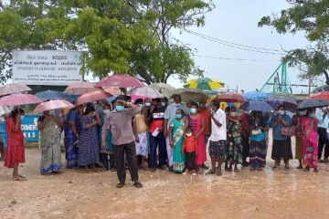 இந்திய மீனவர்களின் அத்துமீறல்களுக்கு எதிராக மயிலிட்டி மீனவர்கள் போராட்டம்! (Video)