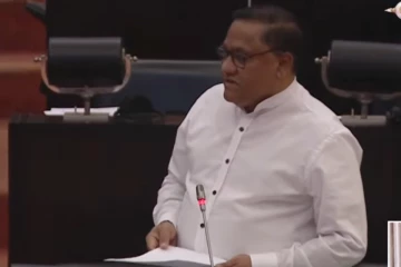දැන් උතුරු පළාතේ එක මිලිටරි චෙක් පොයින්ට් එකක්වත් නෑ.. උතුරේ ජනතාවට සැනසීමක් දෙමින් සියලු ප්‍රශ්නවලට තිත තියන්න හදන විජිත