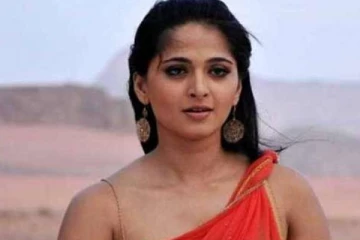 நடிகை அனுஷ்காவின் அம்மாவை பார்த்துள்ளீர்களா.. இதோ பாருங்க