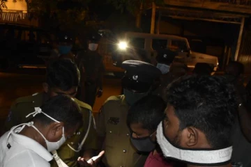 திருமலையில் இரு குழுக்களுக்கு இடையே ஏற்பட்ட மோதல்! ஆபத்தான நிலையில் ஒருவர்