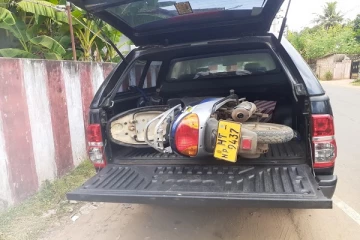 சற்றுமுன்னர் சித்தங்கேணி சந்திக்கு அருகில் விபத்து - ஒருவர் படுகாயம்!