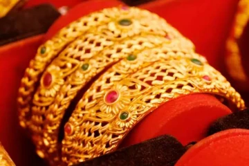 வார இறுதியில் சரமாரியாக எகிறிய தங்கம் விலை - எவ்வளவு தெரியுமா?