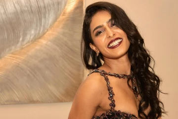 கோமாளி பட நடிகை சம்யுக்தாவா இப்படி.. தாறுமாறு கவர்ச்சி போட்டோஷூட்