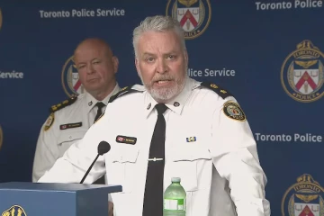 டொரொண்டோவில் பாரிய குற்றச் செயல்களுடன் தொடர்புடைய கும்பல் கைது