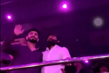 திருச்சிற்றம்பலம்  படத்தின் முதல் நாள் காட்சியை இணைந்து பார்த்த DnA : வைரலாகும் வீடியோ