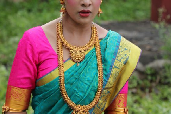 யாழில் பெண் பார்க்க சென்ற இளைஞனை ஏமாற்றி 18 இலட்ச ரூபாய் மோசடி! | 18 Lakh Rupees Fraud By Cheating In Kilinochi