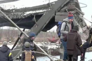 ரஷ்யா உக்ரைன் மீது ரசாயனத் தாக்குதல் தொடுக்கலாம்: எச்சரித்த பிரிட்டன்