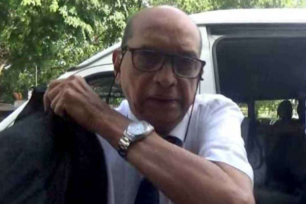 ரணிலின் முன்னாள் சிரேஷ்ட ஆலோசகருக்கு பிணை | Bail Granted To Charitha Ratwatte ரணிலின் முன்னாள் சிரேஷ்ட ஆலோசகருக்கு பிணை | Bail Granted To Charitha Ratwatte