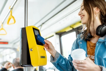 இலங்கையில்  இன்றுமுதல் நடத்துனர்கள் இன்றி பஸ் சேவை!