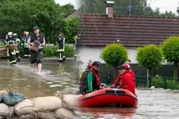 ஜெர்மனியில் அவசர நிலை அறிவிப்பு: ஆயிரக்கணக்கிலான மக்கள் வெளியேற்றம்