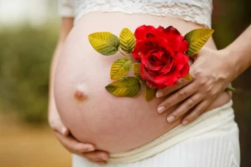 கர்ப்பிணிகளுக்கு கொரோனா தாக்கினால் கருச்சிதைவு ஏற்படுமா?