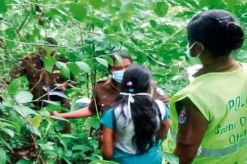 சித்தியின் கொடுமை காரணமாக பொலிஸ் நிலையம் சென்ற சிறுமி!