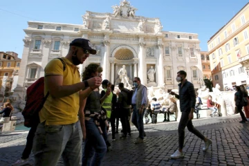 இந்தியாவிலிருந்து வருபவர்களுக்கு தடை! பிரபல ஐரோப்பிய நாட்டில் பரவிய பயங்கர வைரஸ்