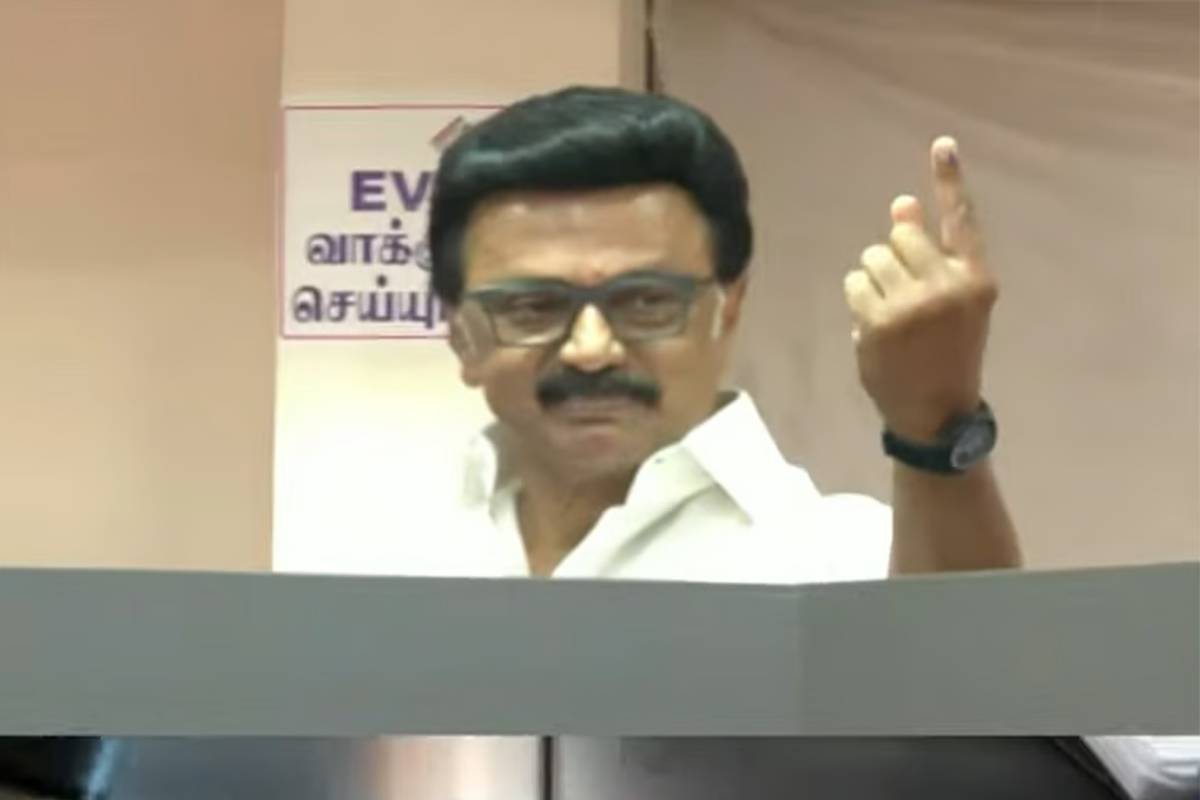 தமிழ்நாட்டில் 234 தொகுதிகளிலும் தொடங்கியது வாக்குப்பதிவு! ஜனநாயக கடமையாற்றினார் தவெக தலைவர் விஜய் | Tn Election 2026 Tamil Nadu Election 2026 Poll