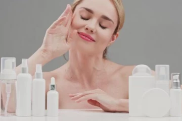 49 வகை அழகுசாதனப் பொருட்கள் தொடர்பில் எச்சரிக்கை