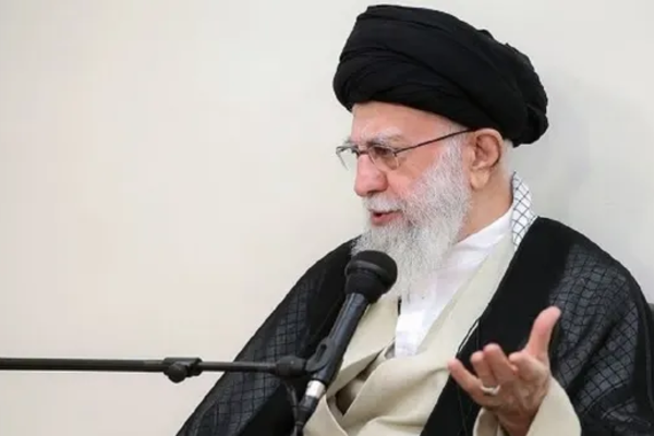 அமெரிக்காவின் பாதுகாப்பை உறுதிப்படுத்தவே இந்த அதிரடி நடவடிக்கை : ட்ரம்ப் அறிவிப்பு | Security Of The United States Trump Announces அமெரிக்காவின் பாதுகாப்பை உறுதிப்படுத்தவே இந்த அதிரடி நடவடிக்கை : ட்ரம்ப் அறிவிப்பு | Security Of The United States Trump Announces