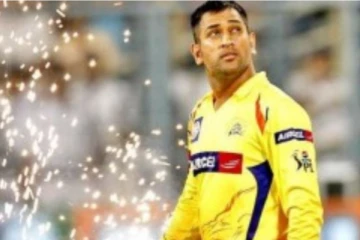 சென்னை வந்த டோனிக்கு உற்சாக வரவேற்பு