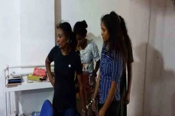 தீபாவளிக்காக குவிந்த மக்கள்; பொலிசாரிடம் சிக்கிய நான்கு திருடிகள்