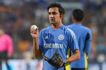 நம்பர் 1 பவுலர்; ஆனால், ஓரமாக உட்கார வைத்த கம்பீர் - இந்திய அணியின் கதி!