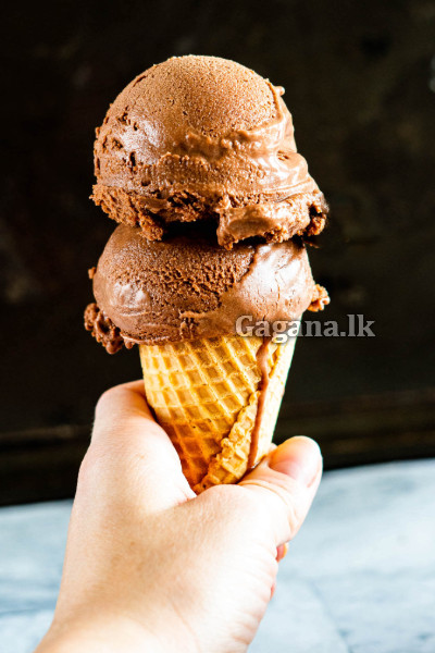 ඔබ ඔබම වෙන්න උත්සාහ කරන්න | Sri Lanka Faces 37 Billion Debt Load