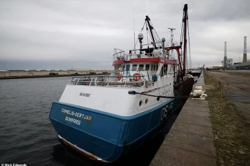 சிறைப்பிடிக்கப்பட்டுள்ள பிரித்தானிய படகை விடவேண்டுமானால் 125,000 பவுண்டுகள் கொடுக்கவேண்டும்... பிரான்ஸ் தடாலடி