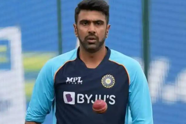 அஸ்வினுக்கு கொரோனா தொற்று - இங்கிலாந்துக்கு எதிரான டெஸ்டில் பங்கேற்பாரா..? - தமிழ்நாடு